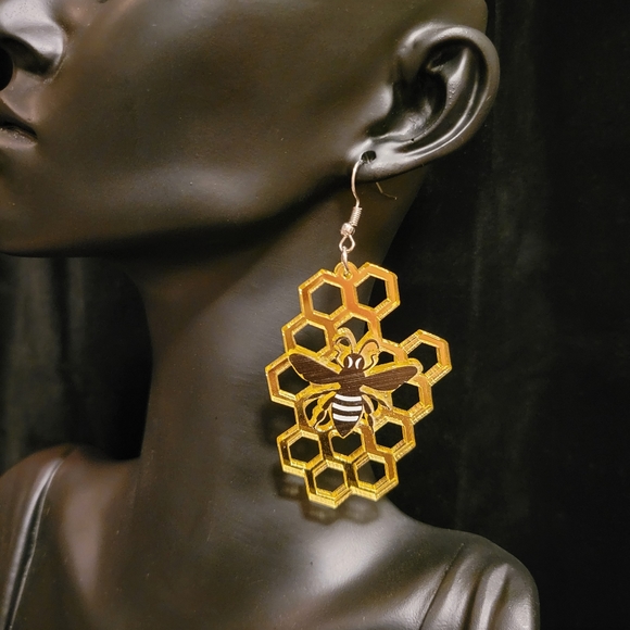 2/$20 Resin Bee & Honeycomb Earrings - Picture 3 of 4